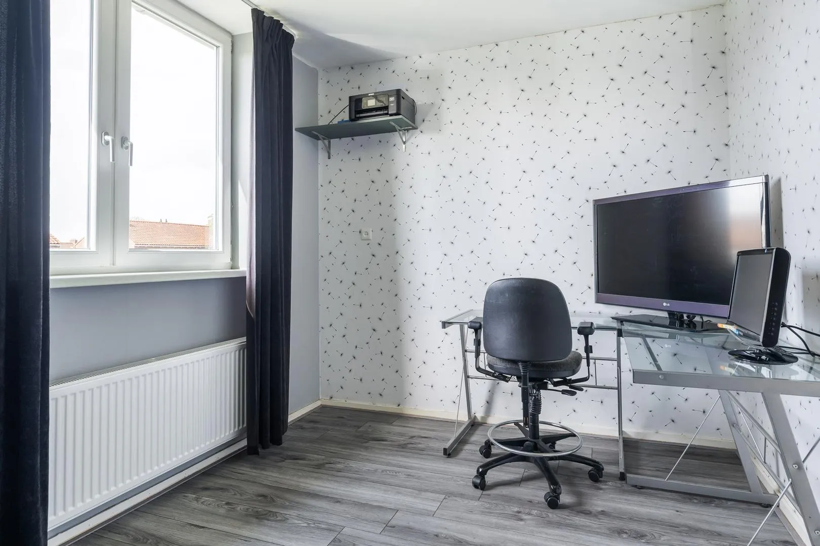 275521360.jpg
