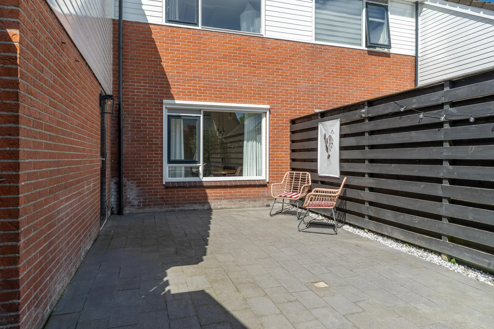279011816.jpg