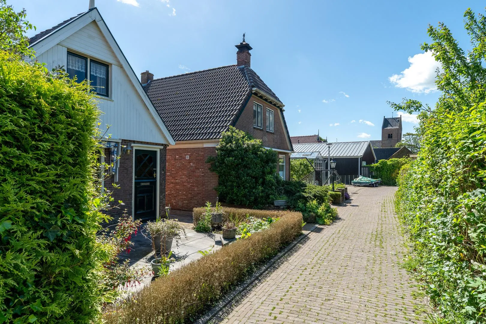 280401013.jpg