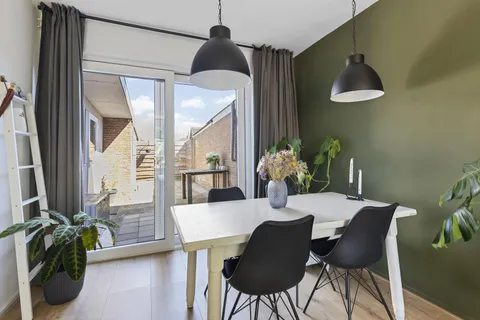 194635499.jpg foto-6