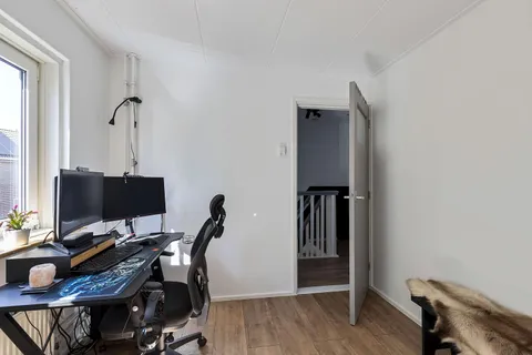 194635641.jpg foto-21