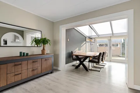 217829605.jpg foto-9