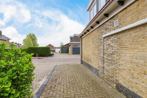 226323472.jpg foto-37