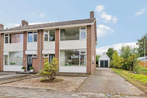 Prins Bernhardlaan 4